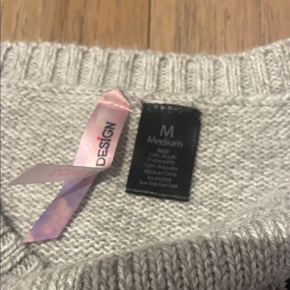 Embroidered Gray Sweater - Picture 3 of 6